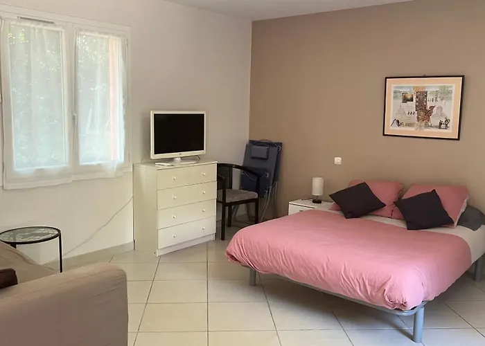 アパート Independant Calme Pas Loin Du Centre *